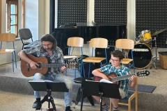 Závěrečný koncert kytarové třídy Petra Tuháčka